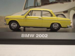 Schuco BMW 2002 gelb